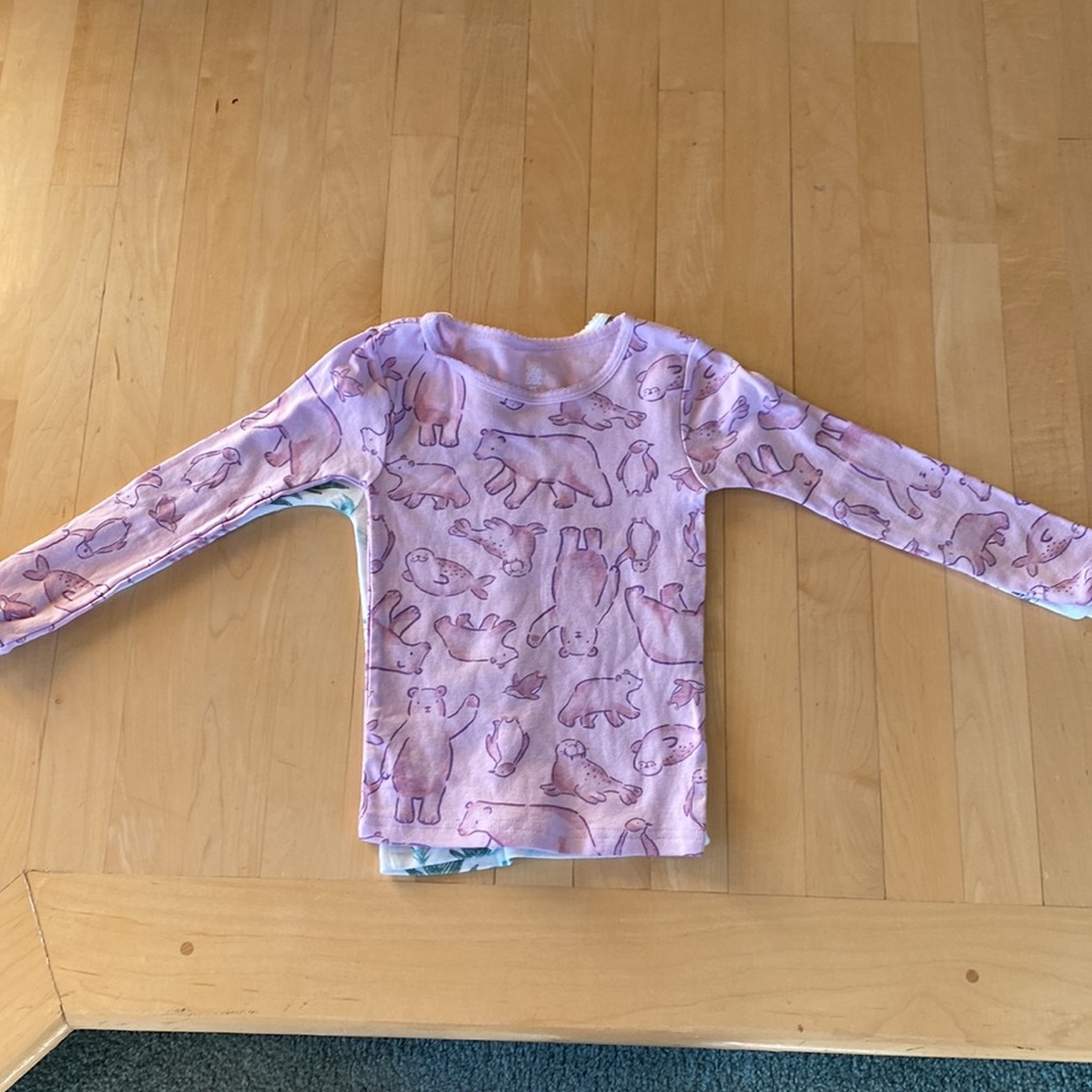 Carters 2 Pack Pajamas Shirts - Picture 2 of 8